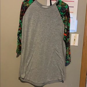 LuLaRoe shirt